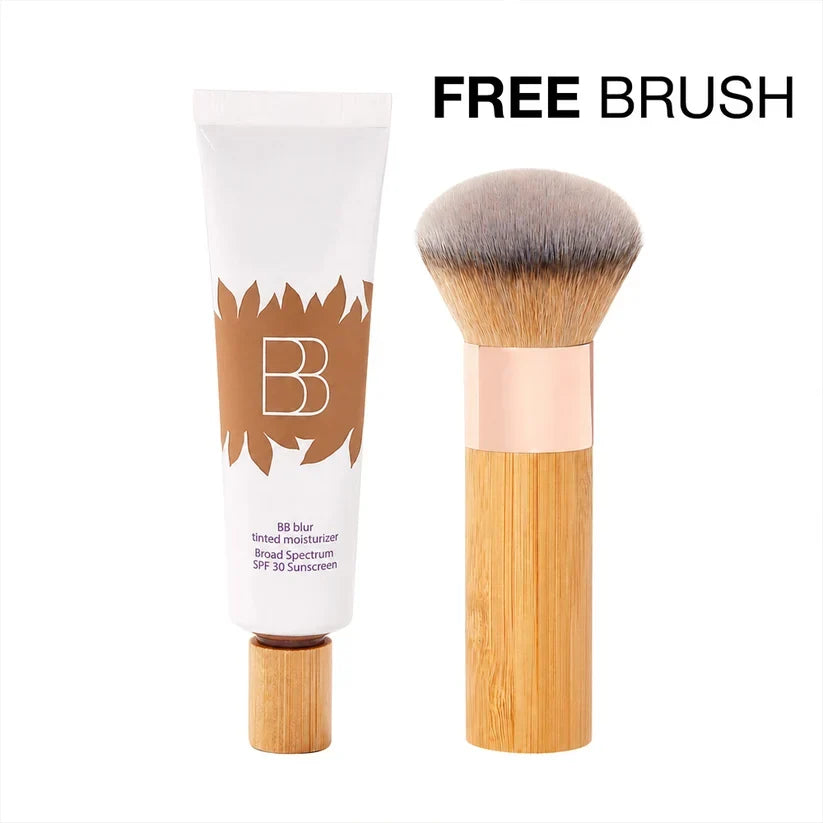 Auraliks BB Blur tinted moisturizer with application brush